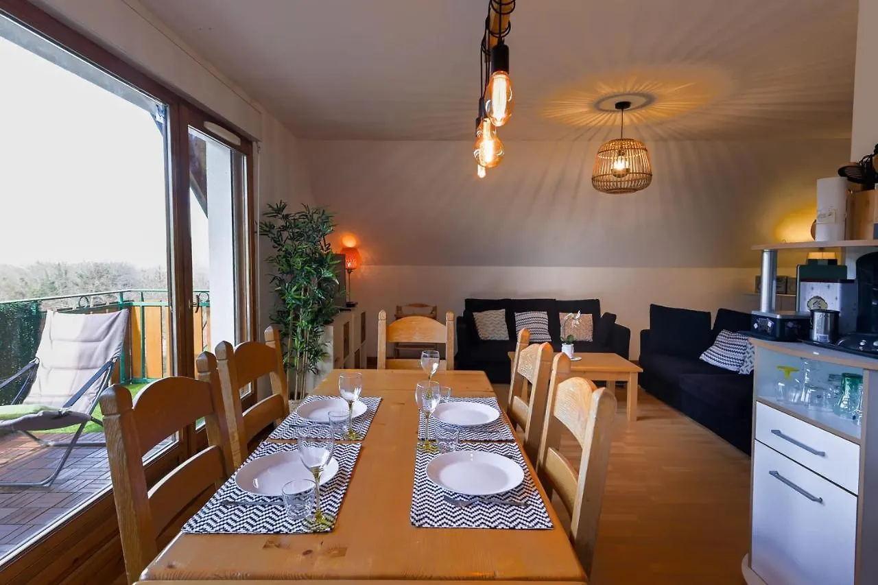 The Green Fee Close To The Golf Course And 5 Minutes From The Lake Giez 0*,